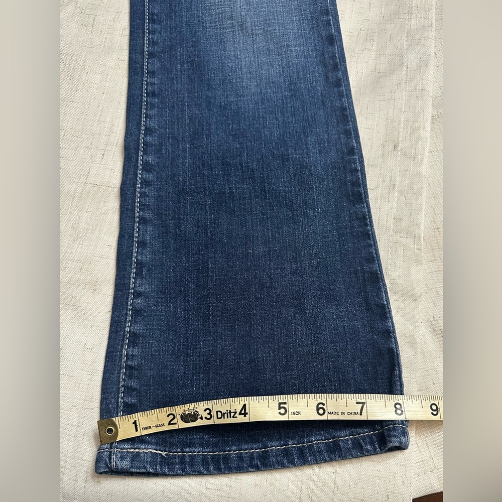 Levi's Dark Blue Flare Jeans - Picture 11 of 12